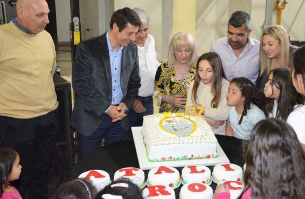 La localidad de Ataliva Roca festejó su 117° aniversario con cena y baile