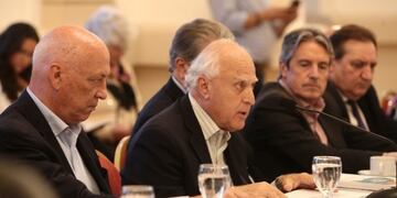 El mandatario presidió la 13° asamblea plenaria con representantes de 36 instituciones\u002E (@ceyssf)