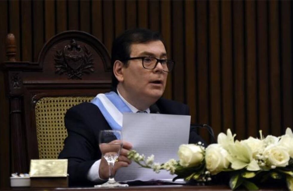 Los empleados públicos tienen un aumento del 40 por ciento