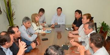 El ministro de Hacienda, Cristian Ocampo se reunirá con el FGD para solucionar el conflicto\u002E