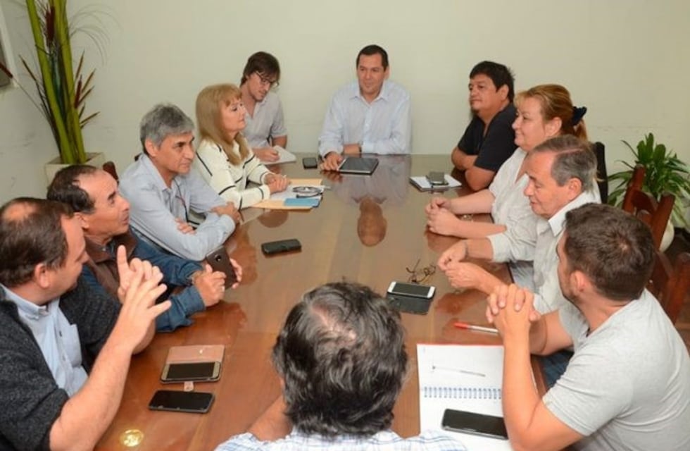 El paro docente se resolvería esta tarde en acuerdo con el Gobierno