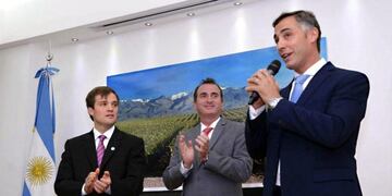 Rousseau y Martu00ednez Palau