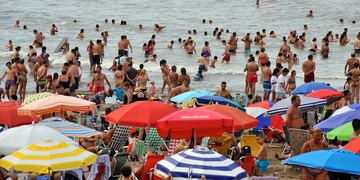 Vacaciones: en la Costa ya hay reservas para “congelar” el alquiler