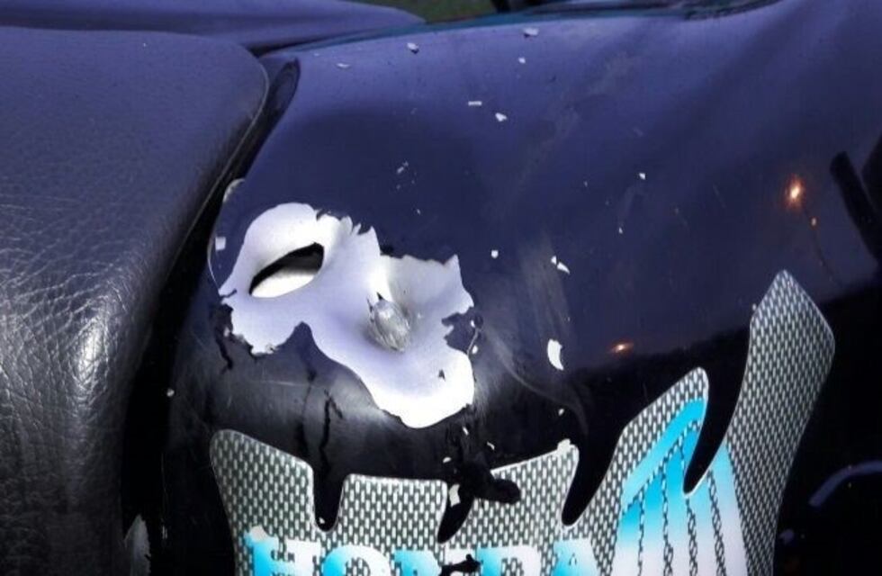 Un gendarme de civil detuvo a un ladrón que baleó a un motociclista a metros del shopping