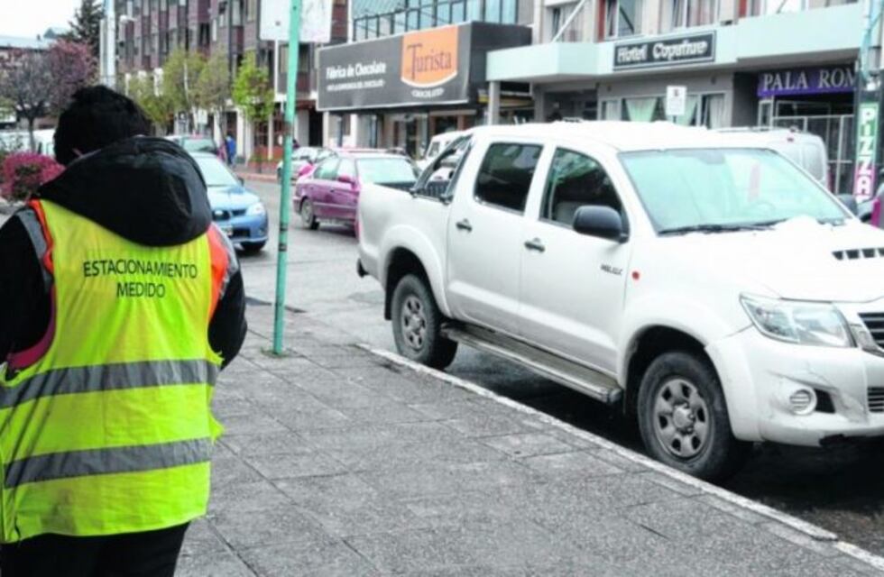 Vuelve el estacionamiento medido a Bariloche
