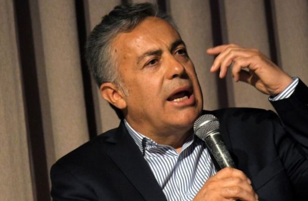 Alfredo Cornejo: "Es pura miseria política"