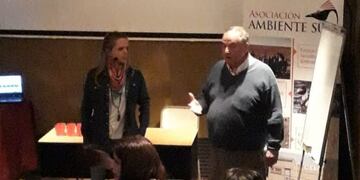 La Asociación Ambiente Sur realizó el taller "Hablando en público"