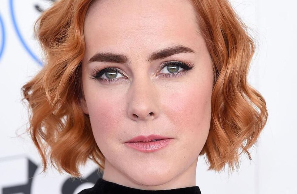 Quién es Jena Malone, la actriz que denunció ser víctima de violación mientras rodaba Los juegos del hambre