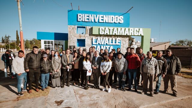 Jalil inauguró obras en el departamento Santa Rosa