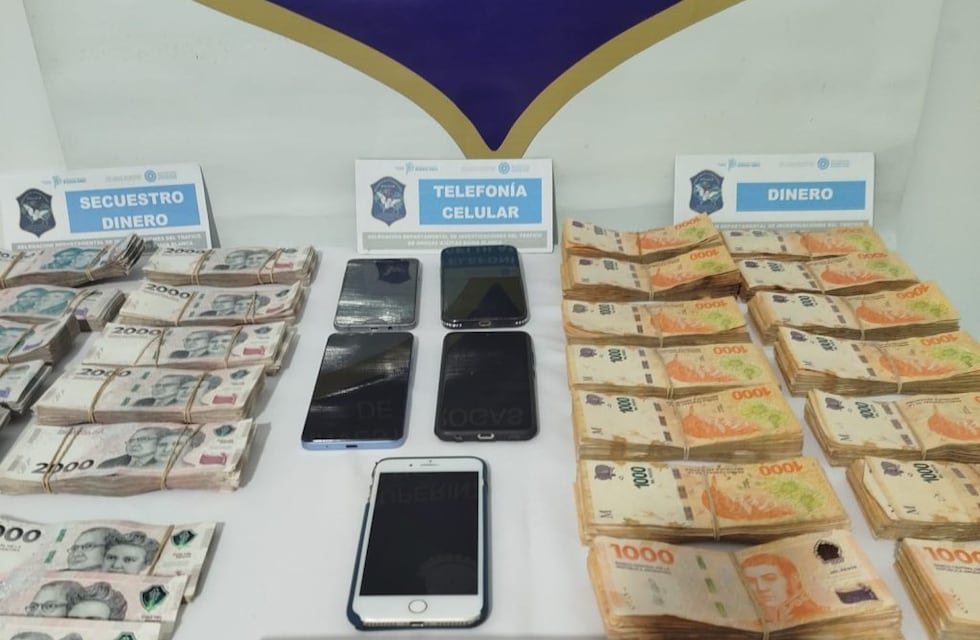 Tres Arroyos: en operativo antidrogas incautan marihuana, dinero y celulares