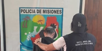 Una pelea entre vecinos en Montecarlo terminó con un herido grave y un detenido.