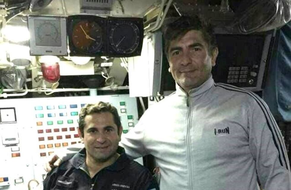 "Van a resistir hasta el final", dijo el hermano de uno de los submarinistas del ARA San Juan