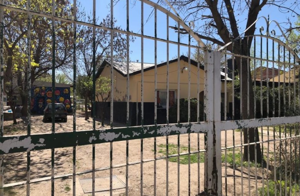 ATE denuncia abandono en un hogar con menores y operadores con síntomas de COVID-19