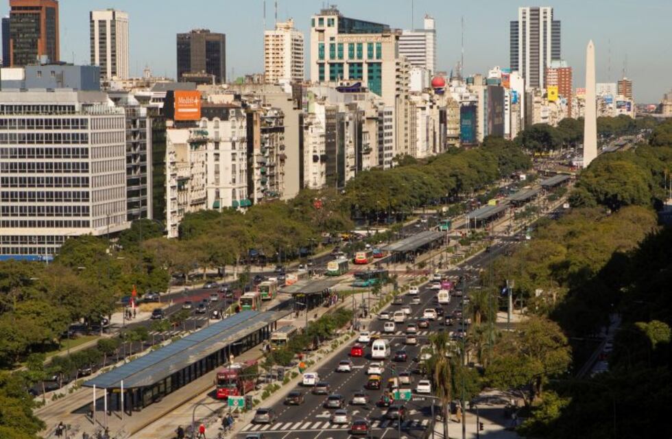 Continúan las demoras por un corte en 9 de Julio