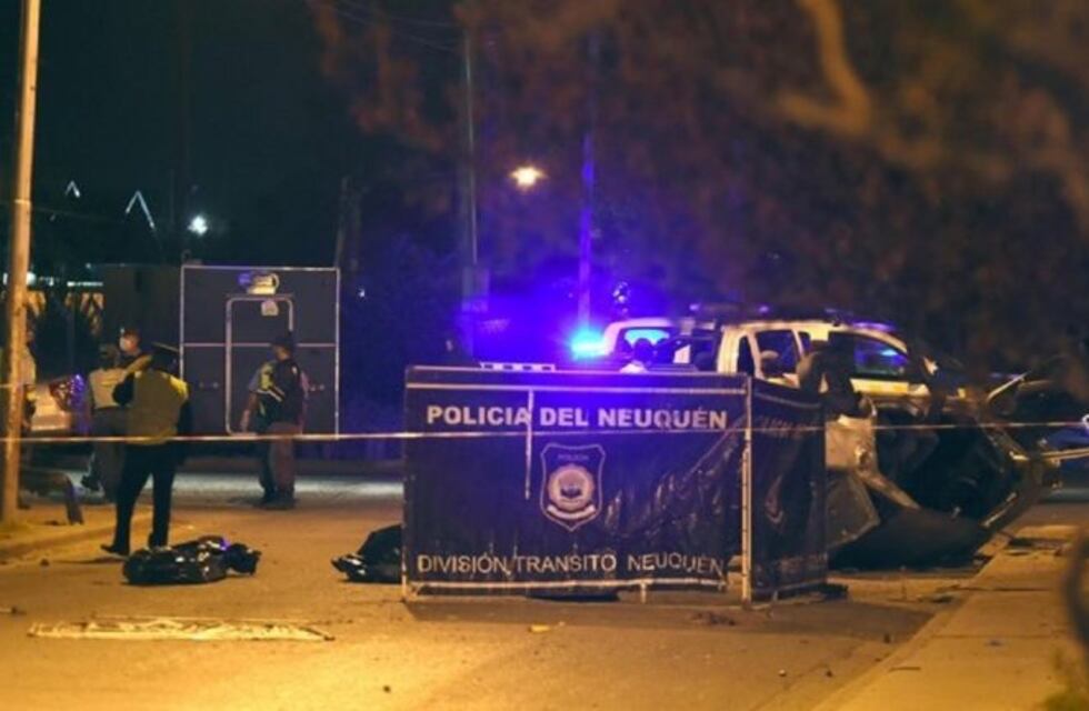 Dos hermanos neuquinos fallecieron en un accidente en Ruta 22