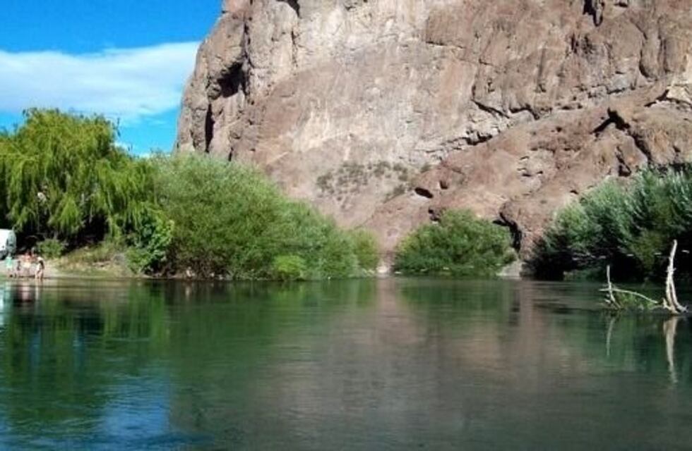 Trágico accidente en Dique Ameghino: un fallecido y dos desaparecidos