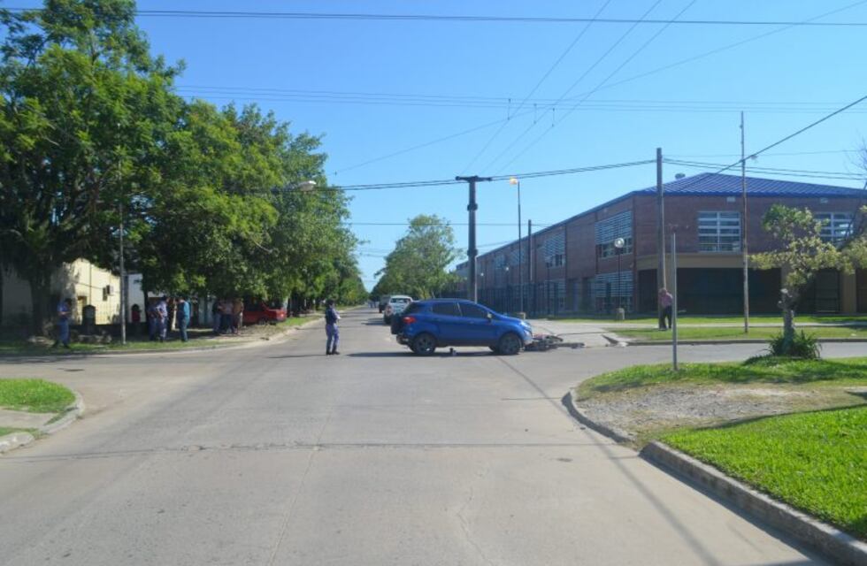 Accidente fatal: choque entre una camioneta y una moto tuvo como resultado un muerto