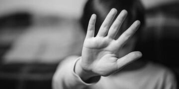 Intentaron abusar de un niño en el baño de un supermercado