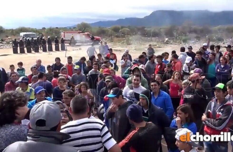 Desalojo y represión en San Luis por la ocupación de terrenos