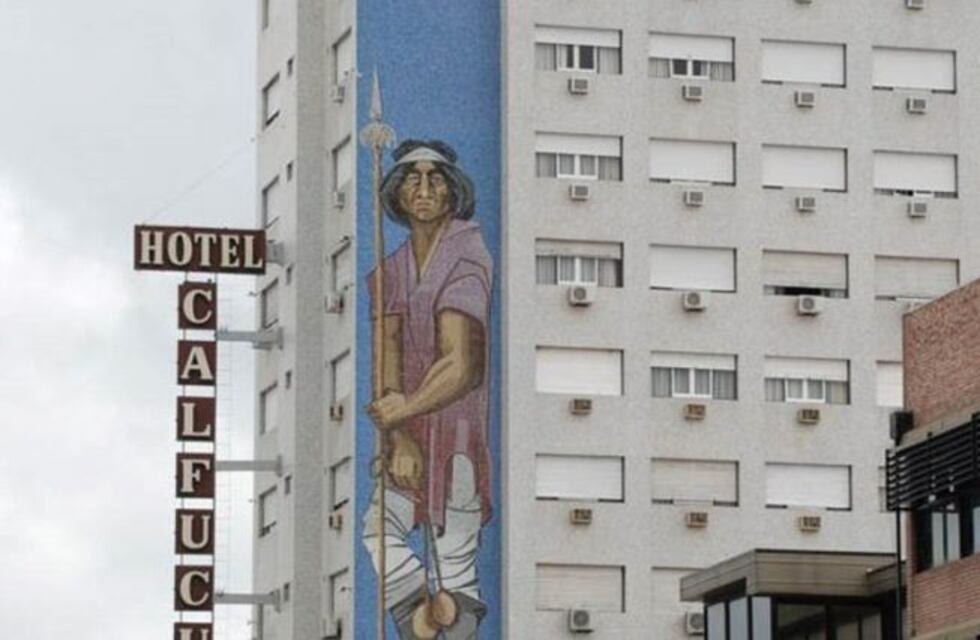 El autor del mural del Hotel Calfucurá brindará charlas en el Medasur