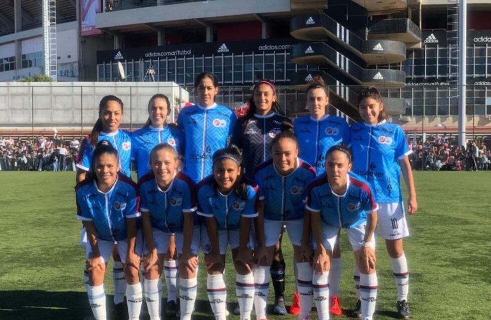 UAI Urquiza se coronó campeón del fútbol femenino