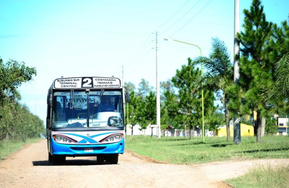 Iniciaron las negociación provinciales y nacionales para revertir la crítica situación del transporte urbano