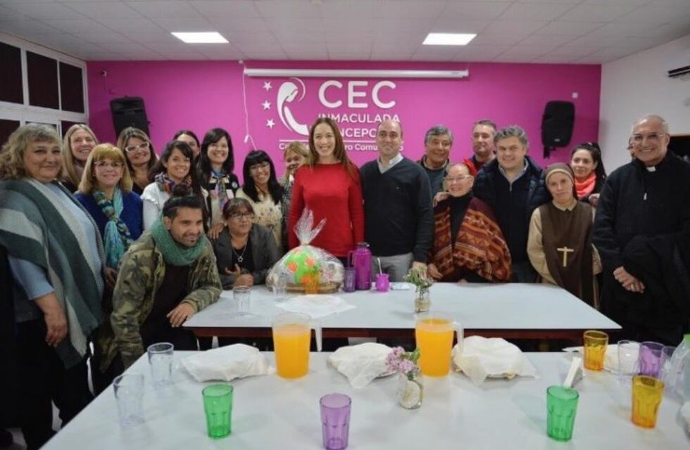 Vidal participó de la inauguración de un centro comunitario