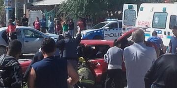 Un bebé resultó herido a raíz de una colisión entre dos autos (Foto: LM Neuquén)