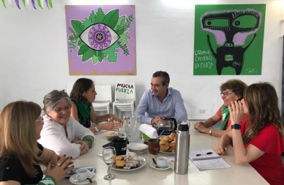 Salud y género: referentes proaborto legal piden a Javkin que no retroceda