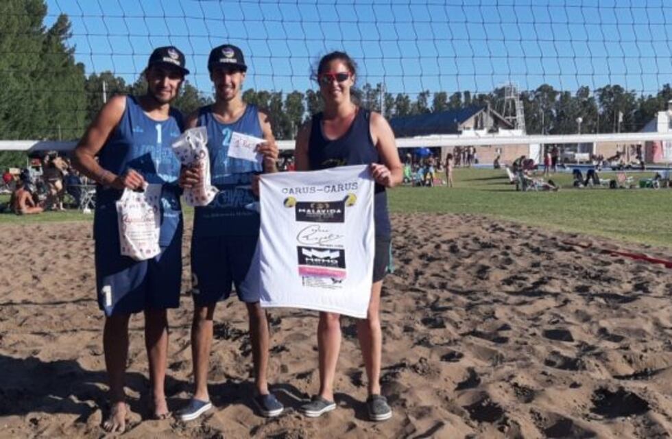 Los hermanos Carus rumbo al Circuito Patagónico de Beach Voley