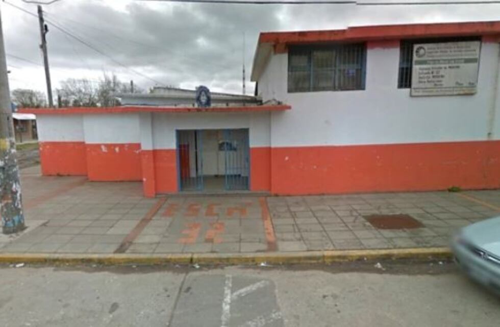 Hieren a una preceptora en un intento de asalto en una escuela de Moreno
