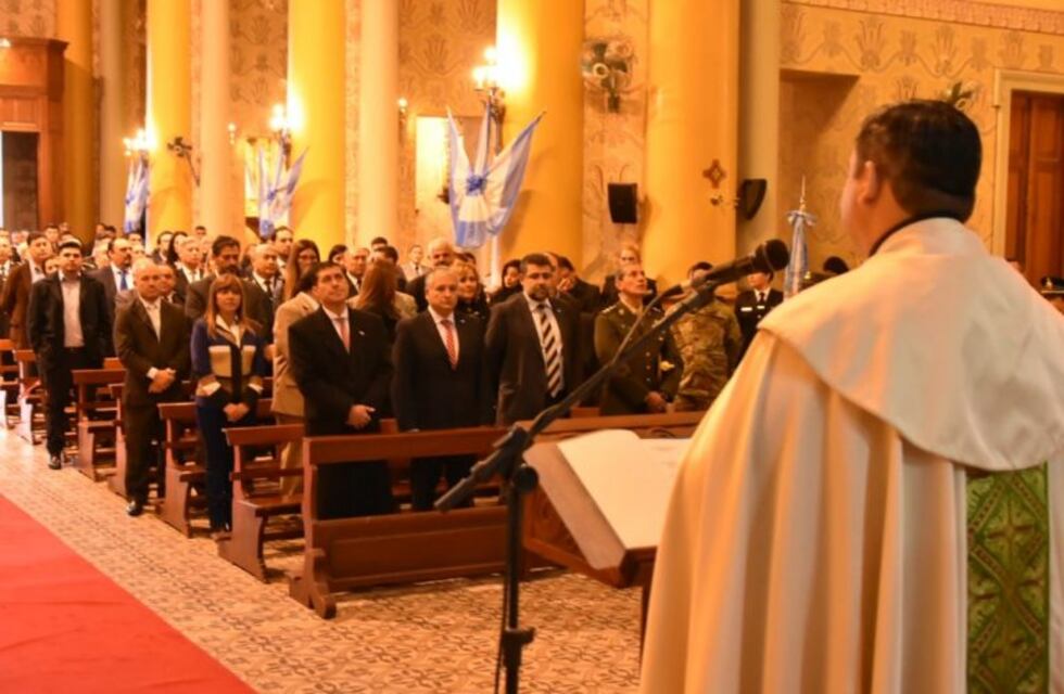 La iglesia llamó a construir la unidad social