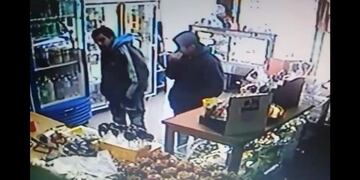 Indignante: fueron a pedir facturas, se las regalaron y se robaron donaciones para un tratamiento oncológico