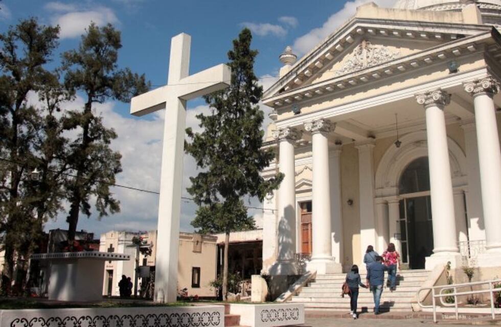 Hallan restos de presuntos desaparecidos de la última dictadura