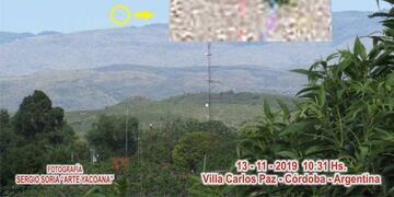 ¿Ovnis en Carlos Paz? Lo que captó la cámara de un aficionado\u002E