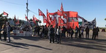 Las organizaciones políticas y sociales planean concentrarse en la cabecera de la autopista a Buenos Aires.