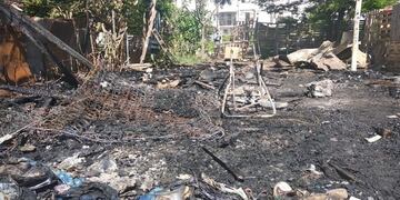 Las pérdidas fueron totales tras el incendio de la casilla\u002E
