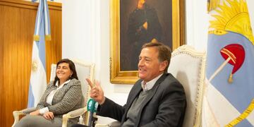 Rodolfo Suárez y Mariana Juri