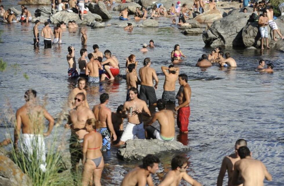 Polémica iniciativa en Mayú Sumaj: quieren cobrar un canon a las bebidas alcohólicas