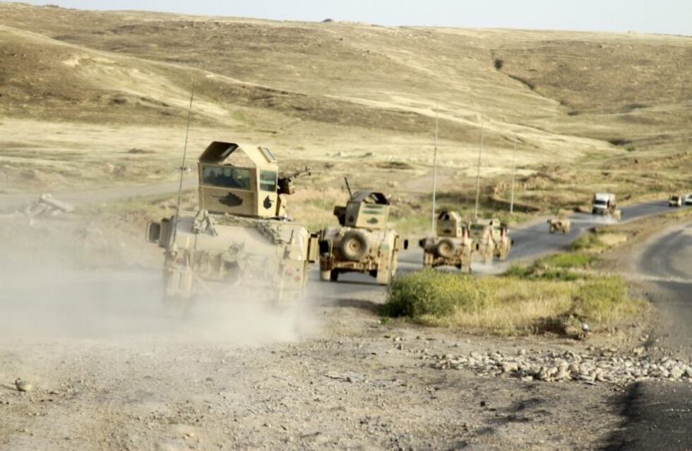 El Estado Islámico asesinó y colgó en postes a más de un centenar de personas en Mosul