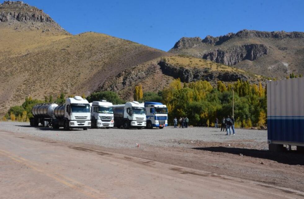 Avalanchas en el lado chileno obligaron a postergar la apertura del Paso Pehuenche