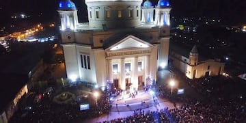 Peregrinación internacional llegó a Itatí con más de 300 mil fieles