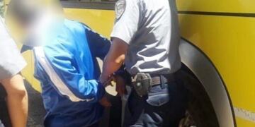 Joven detenido a su llegada a la terminal por amenazar a su ex pareja