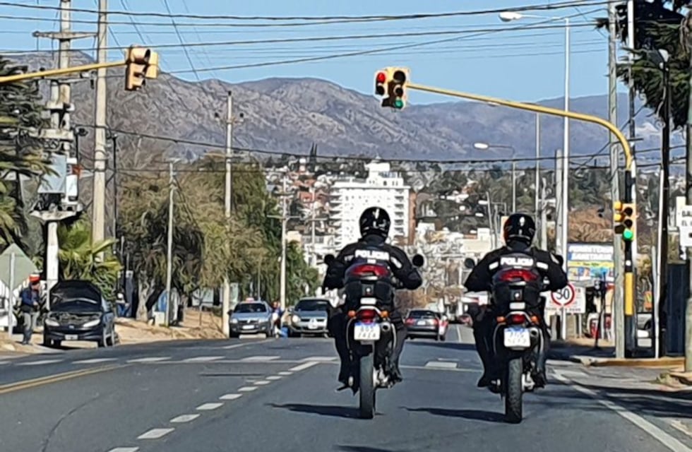 Recuperan una moto robada en Carlos Paz y los delincuentes lograron escapar