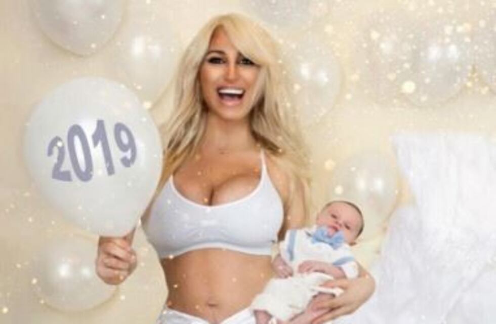 Criticaron a Vicky Xipolitakis por el uso excesivo de Photoshop y ella se defendió