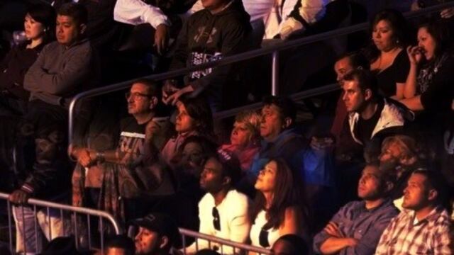 Luis Paz y el juez Juan Carlos Vienna figuraban entre los asistentes a la pelea entre Marcos Maidana y Adrien Broner.