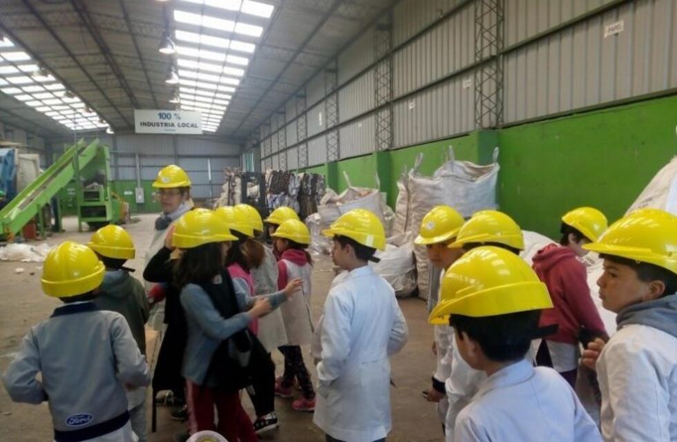 Alumnos de la Escuela Nº 14 visitaron la Planta de Reciclado
