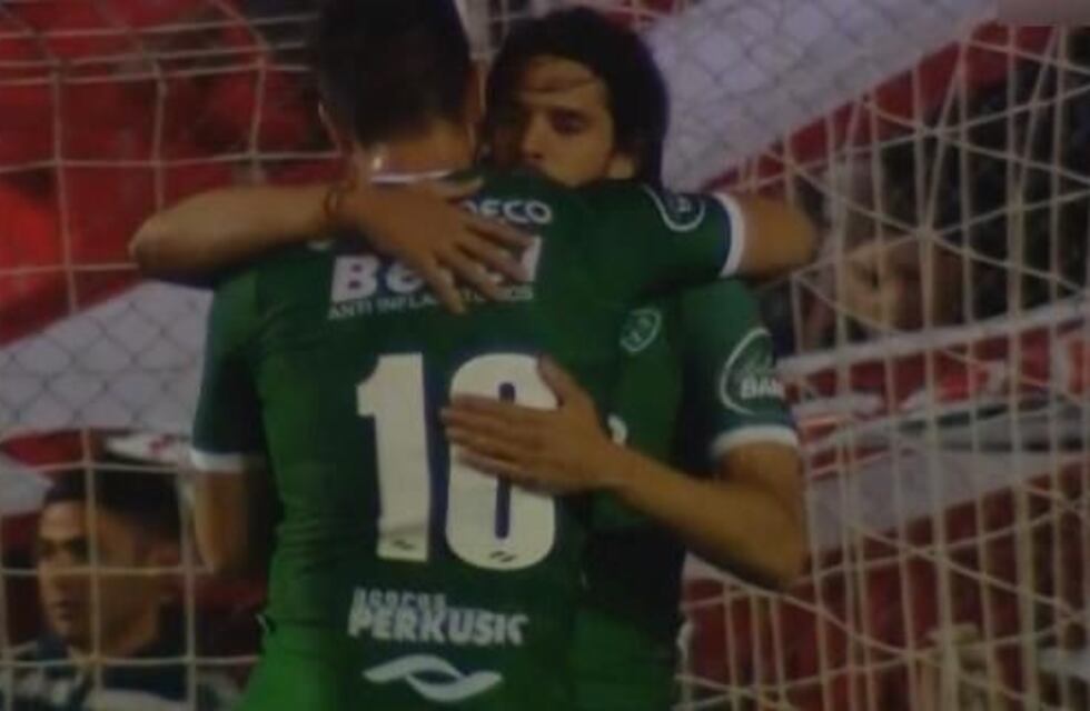 La ley del ex con Pablo Magnín, en una lluvia de goles en Alta Córdoba