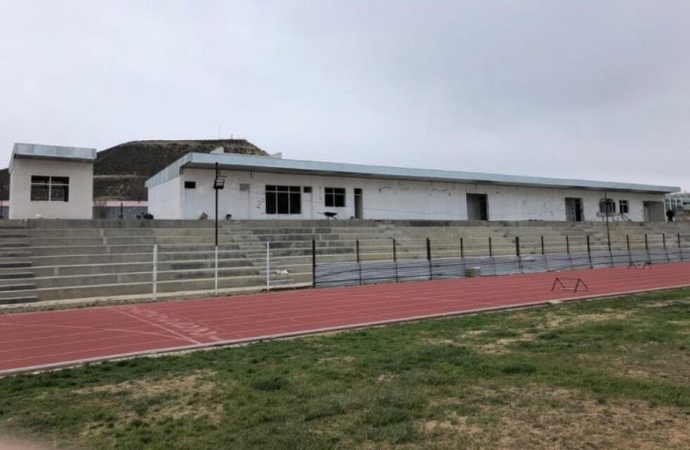 Está por finalizar la II etapa de la Pista de Atletismo de Km 4