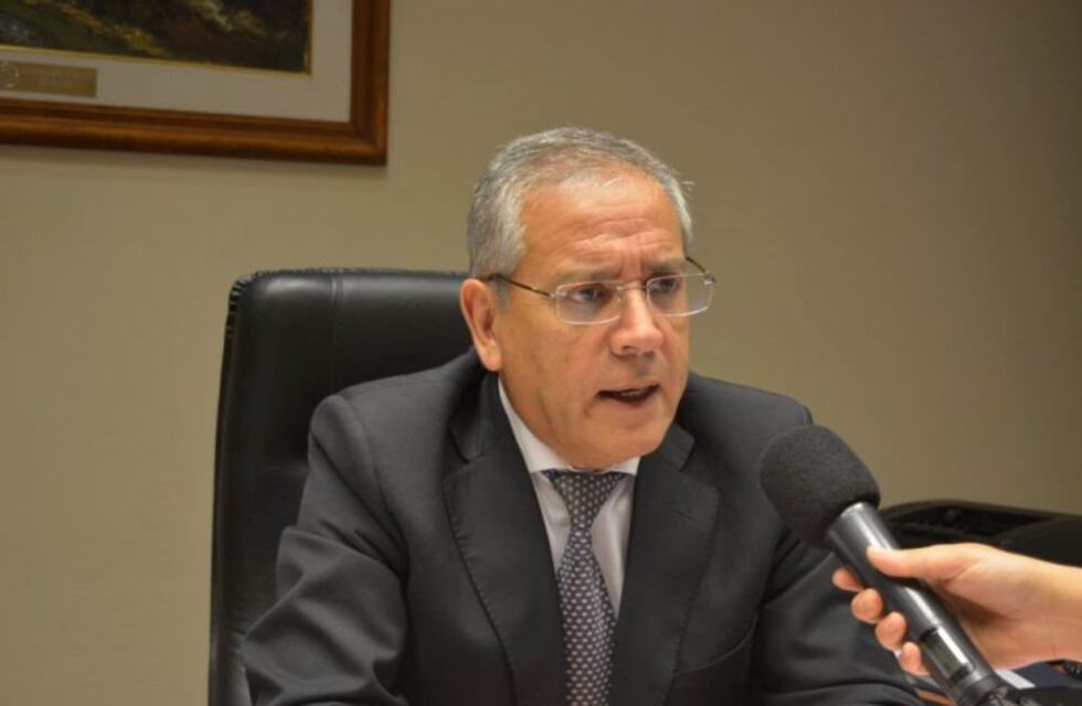 La diputada Cejas puso en la mira al ministro Abud Robles por su cargo en YPF